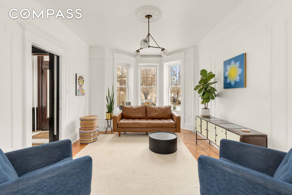 Sold $3,625,000 • Co-Listing Agent