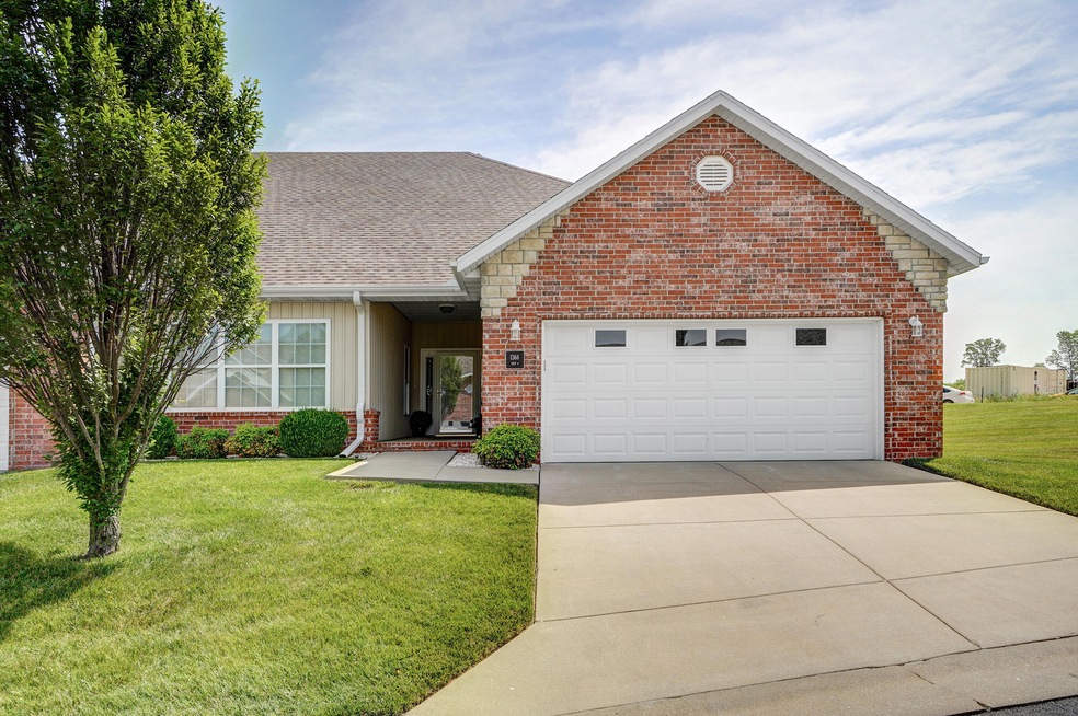 1336 N Sandy Creek Cir-1