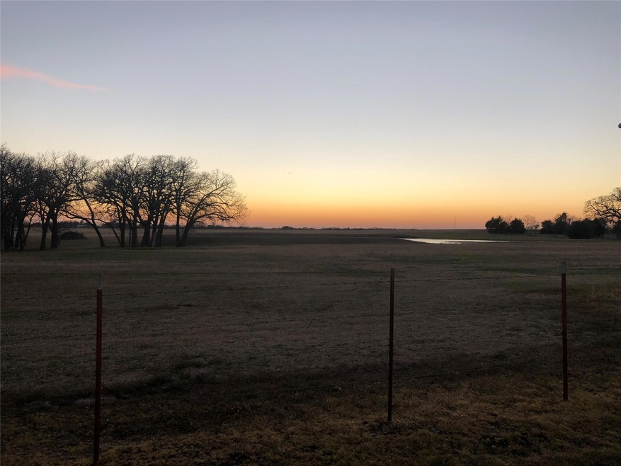 5450 Payne St, Corsicana, TX 75110 - photo 1