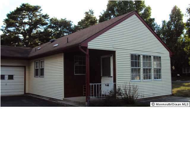 3A Fallbrook St unit A, Whiting, NJ 08759 - photo 1