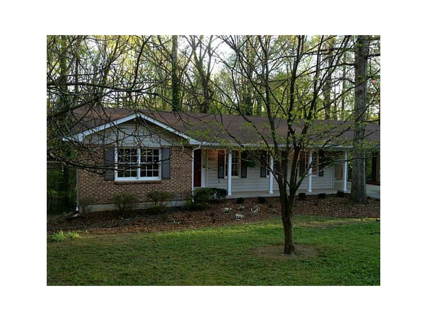 Exterior Front. Quiet neighborhood. End of quiet s