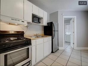 605 Elmwood Place unit B, Austin, TX 78705 - photo 1