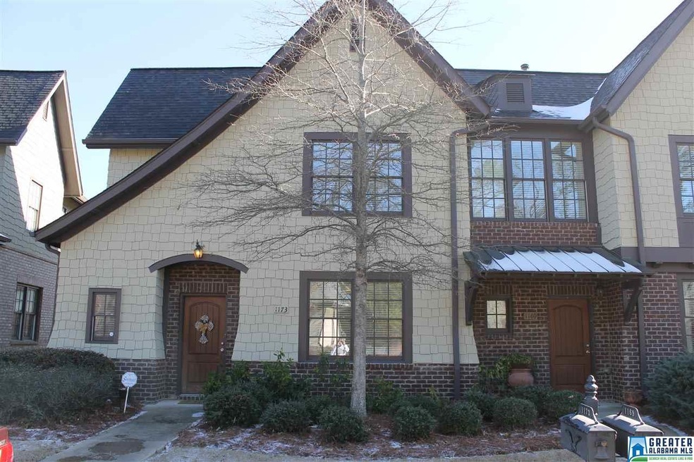Updated 3 Bedroom 2.5 Bathroom Townhome located in