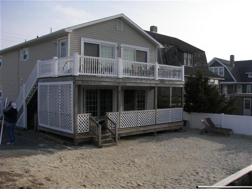 2110 Ocean Dr unit 2nd Floor, Avalon, NJ 08202 - photo 1