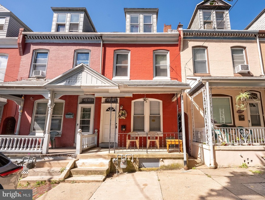 832 Thorn St, Reading, PA 19601 - photo 1