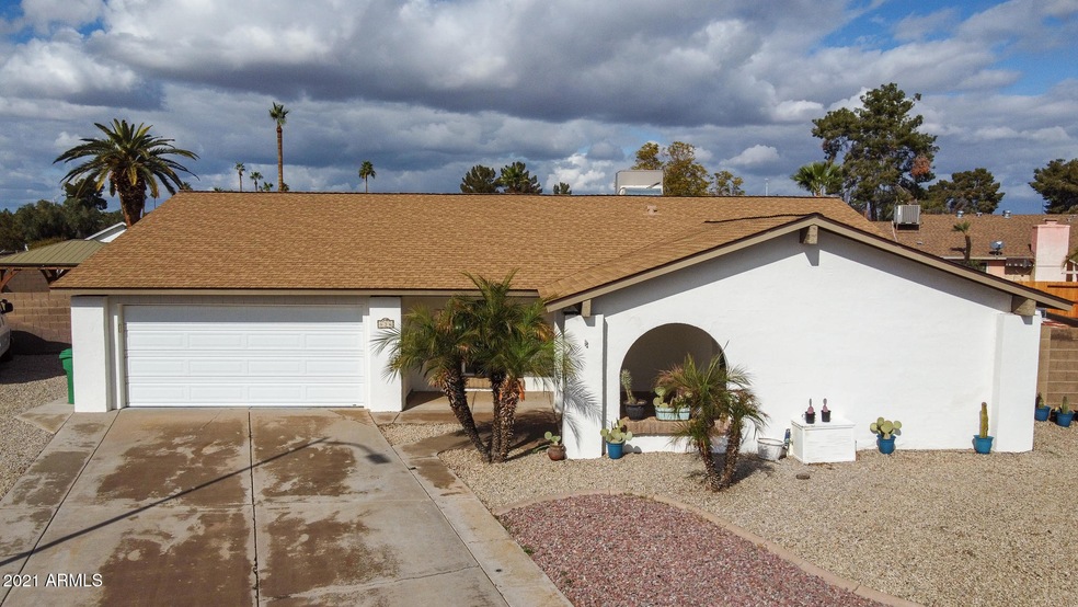 636 W Kiowa Ave, Mesa, AZ 85210 - photo 1