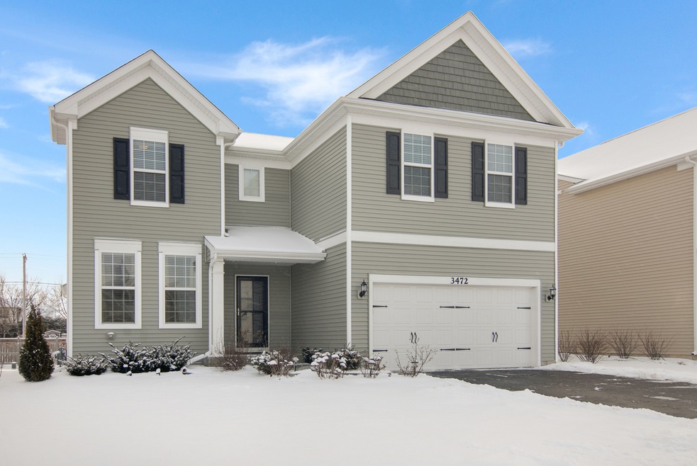 Welcome to 3472 Birch Ln, Ashwood Pointe, West fac