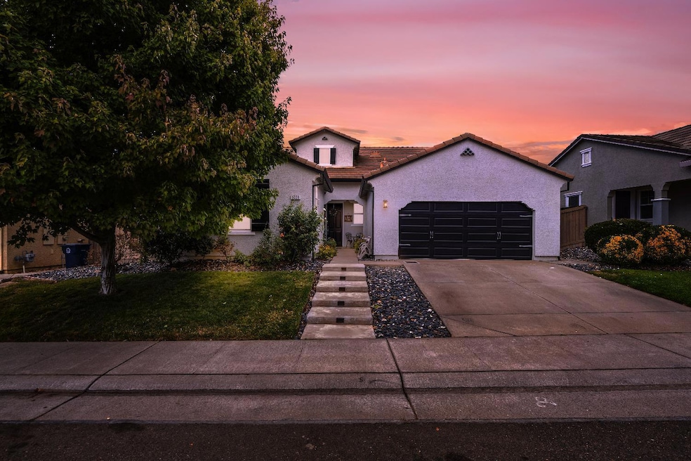 5228 Mossy Stone Way, Rancho Cordova, CA 95742 - photo 1