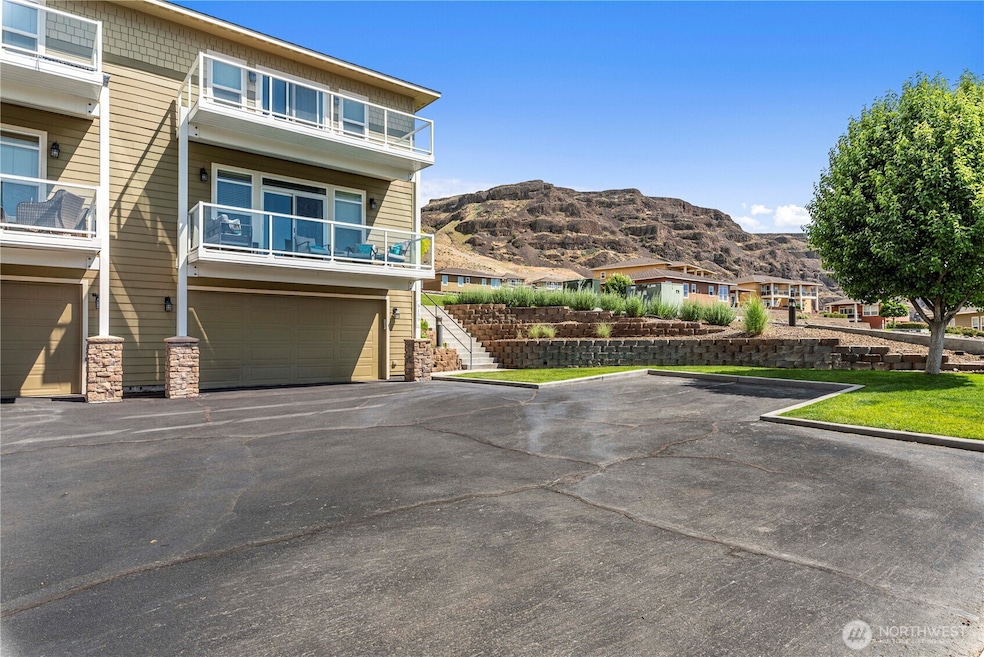 For Sale $724,900