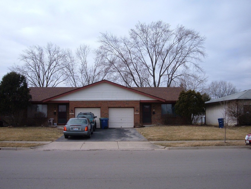 5927-29 Beechcroft