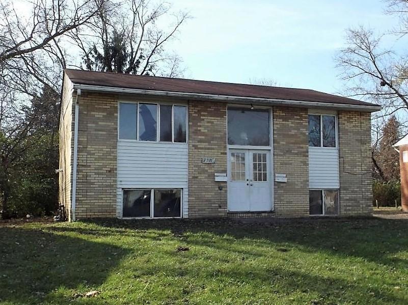 3711 Beulah Rd unit A, Columbus, OH 43224 - photo 1