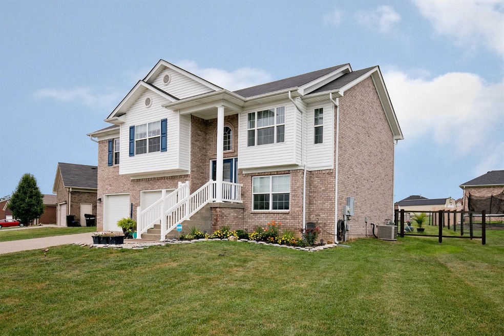 128 Berger Farm Dr, Mount Washington, KY 40047 - photo 1