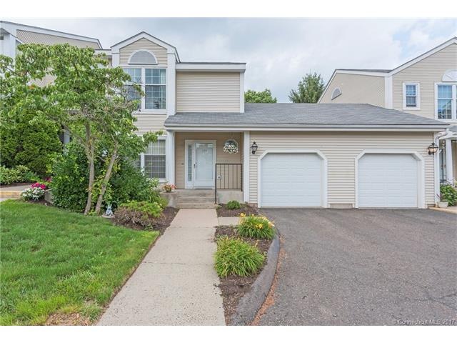 204 Limner Cir unit 204, Rocky Hill, CT 06067 - photo 1