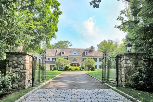 28 Darbrook Rd, Westport, CT 06880 - photo 1