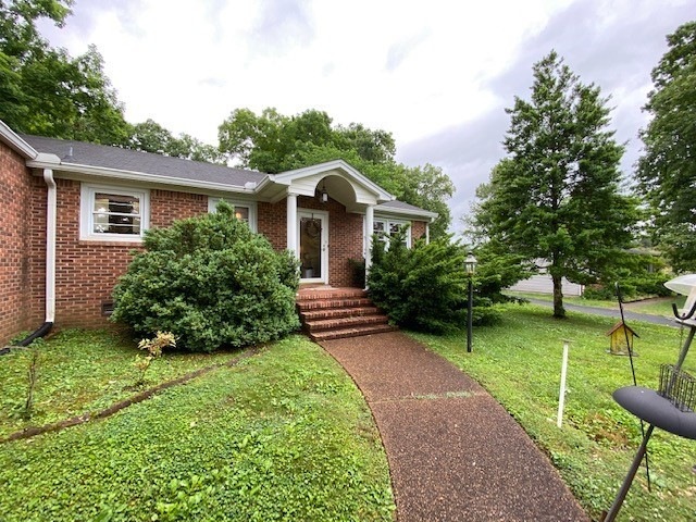 108 Sycamore Dr, Shelbyville, TN 37160 - photo 1