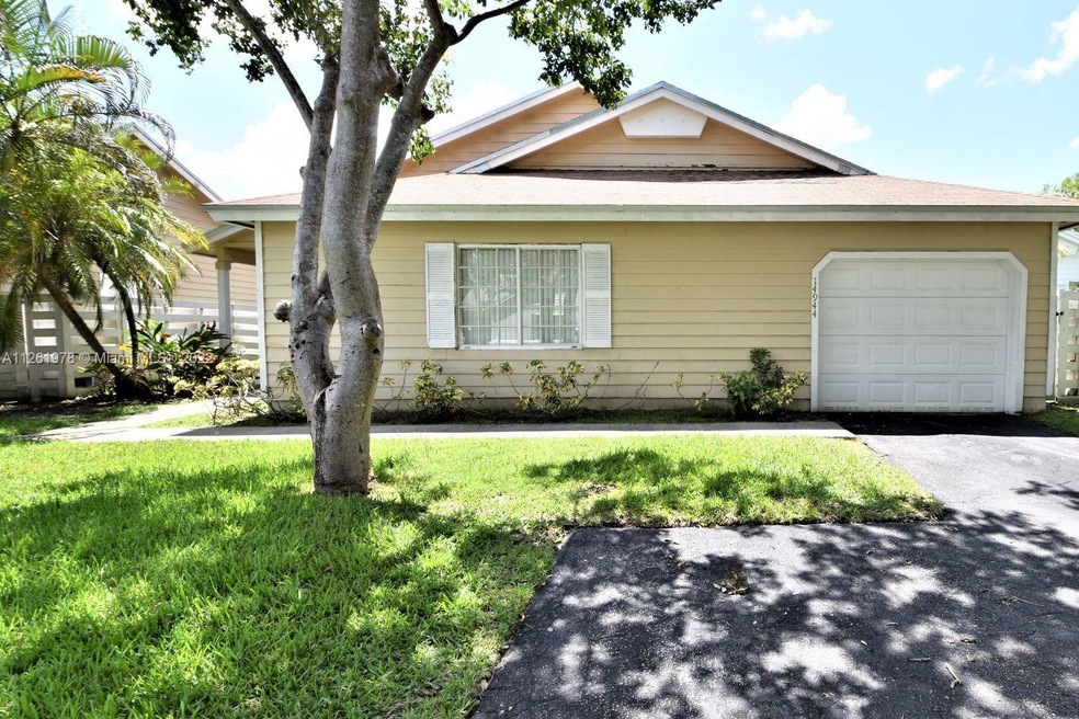 14944 SW 142nd Place, Miami, FL 33186 - photo 1