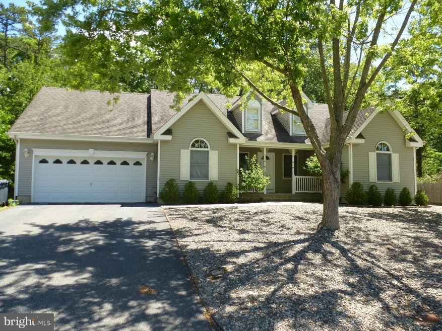 319 Center St, Manahawkin, NJ 08050 - photo 1