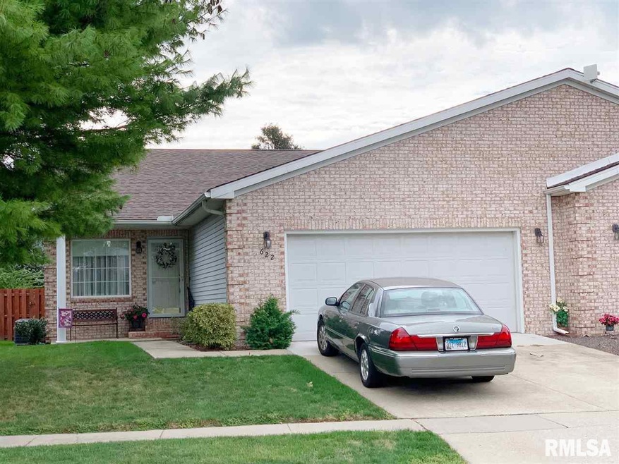 622 Westwinds Dr, Jacksonville, IL 62650 - photo 1