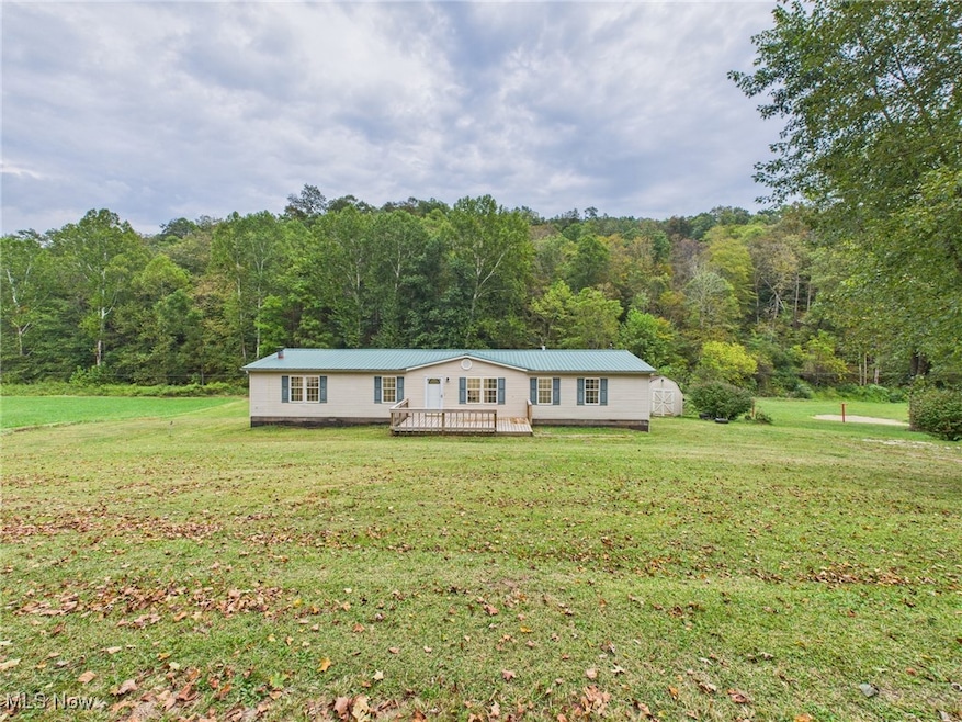 967 Buck Run Rd, Mineral Wells, WV 26150 - photo 1