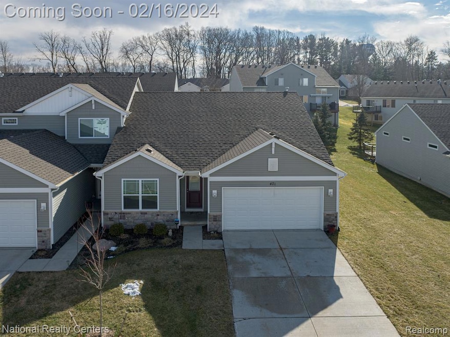 Welcome home to 471 Hosta!