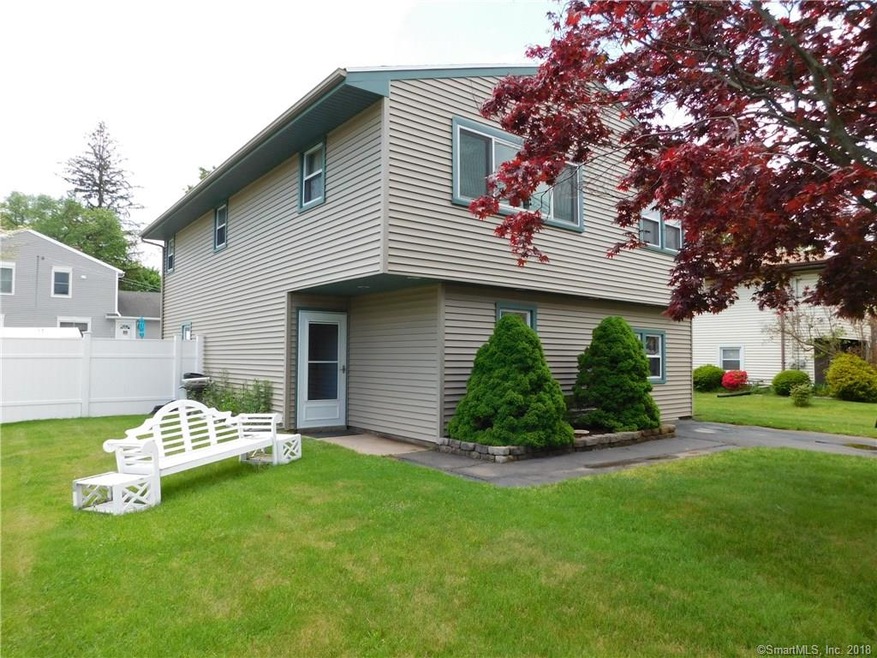 20 Boxford St, East Haven, CT 06512 - photo 1