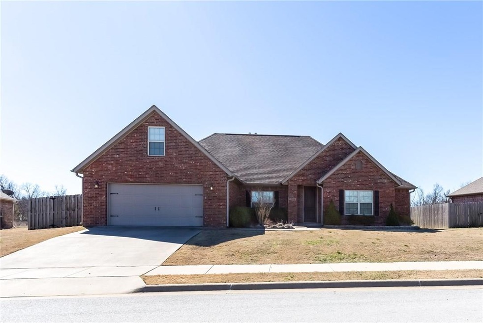 12006 David Ct, Siloam Springs, AR 72761 - photo 1