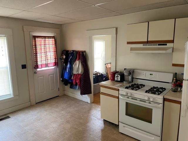 2 Highland St, Concord, NH 03301 - photo 1