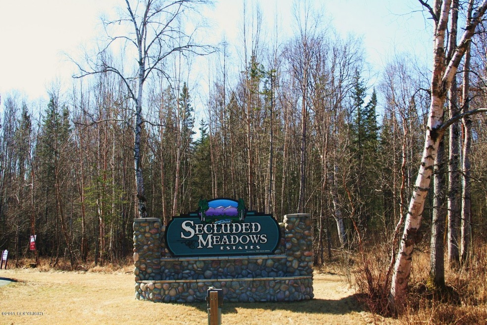 Secluded Meadows Sign
