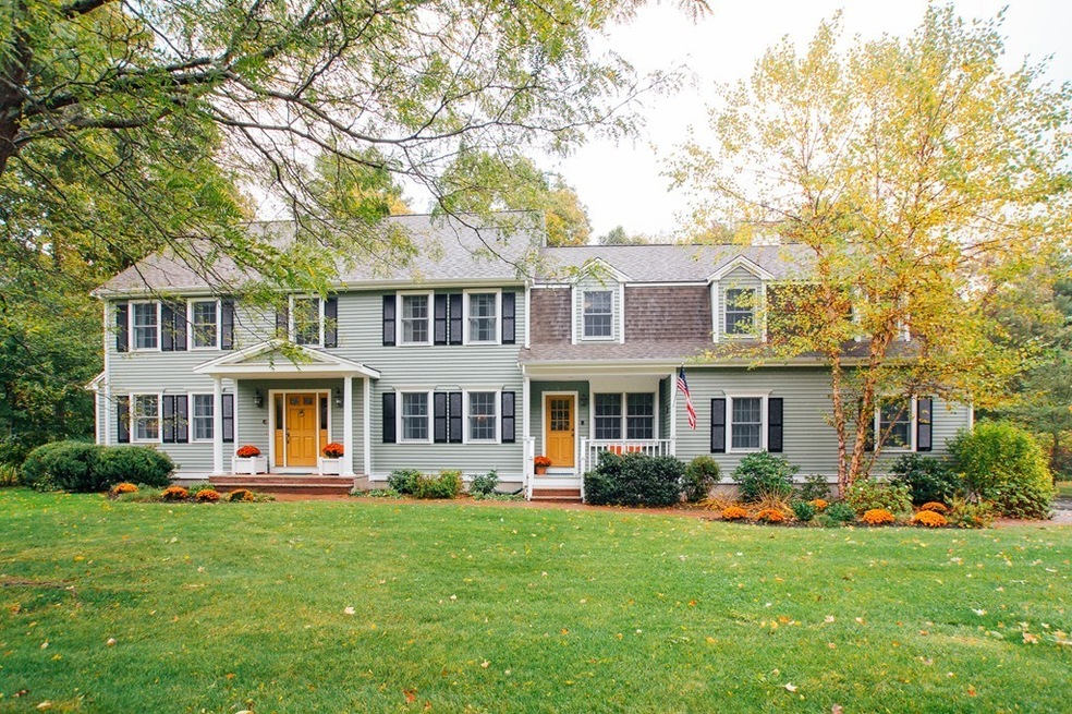 11 Dover Dr, Walpole, MA 02081 - photo 1