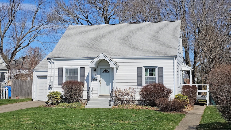 48 Washington Rd, Hamden, CT 06518 - photo 1