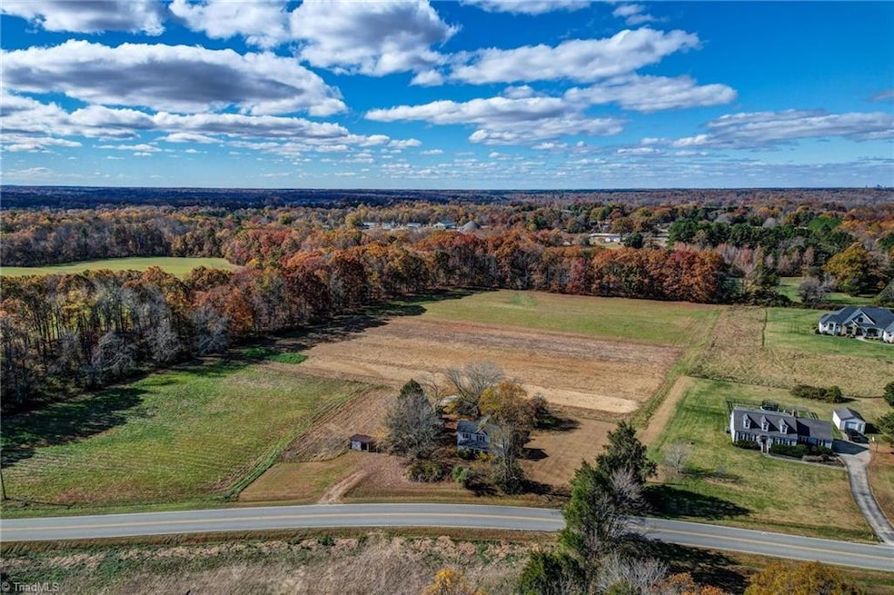 8045 Clinard Farms Rd, High Point, NC 27265 - photo 1