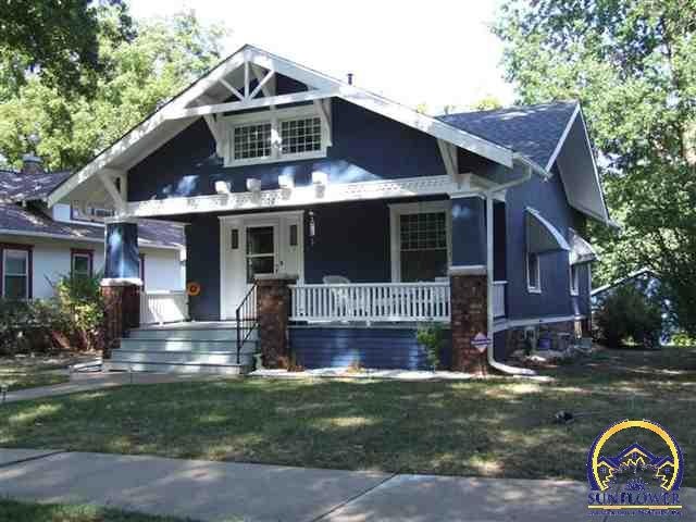 126 SW Broadmoor Ave, Topeka, KS 66606 - photo 1