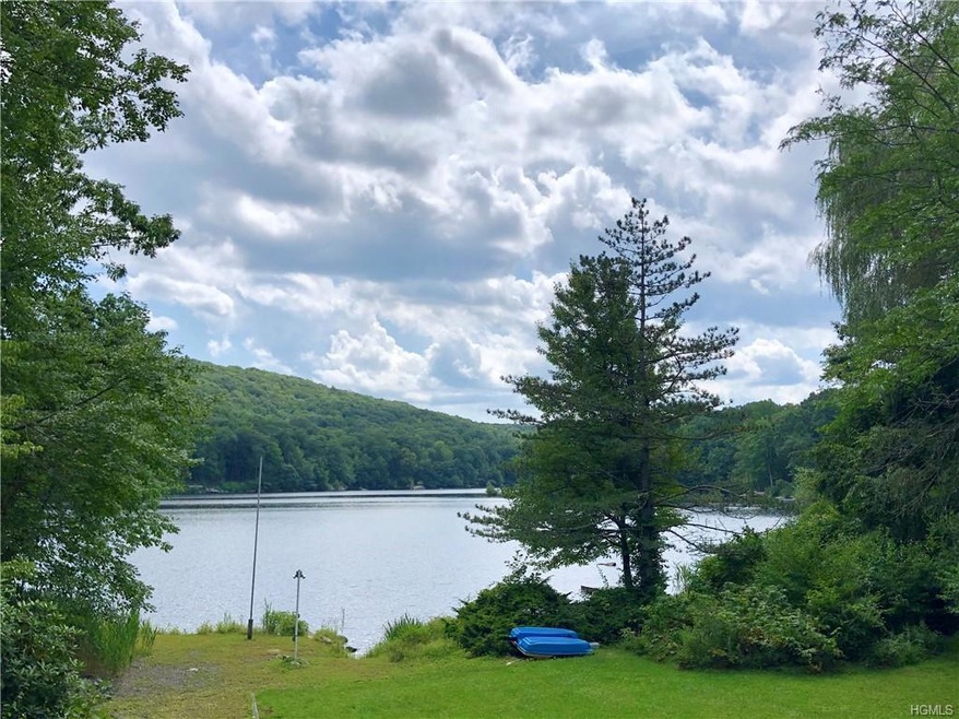 70 Old Forge Dr, Carmel, NY 10512 - photo 1