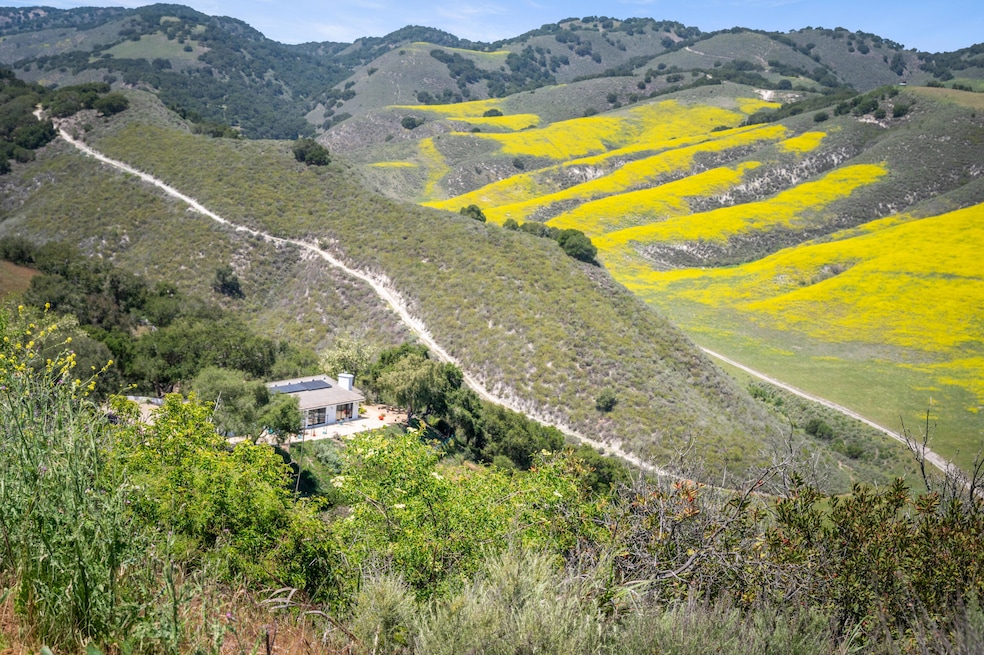 760 Falcon Ridge Ln, Buellton, CA 93427 - photo 1