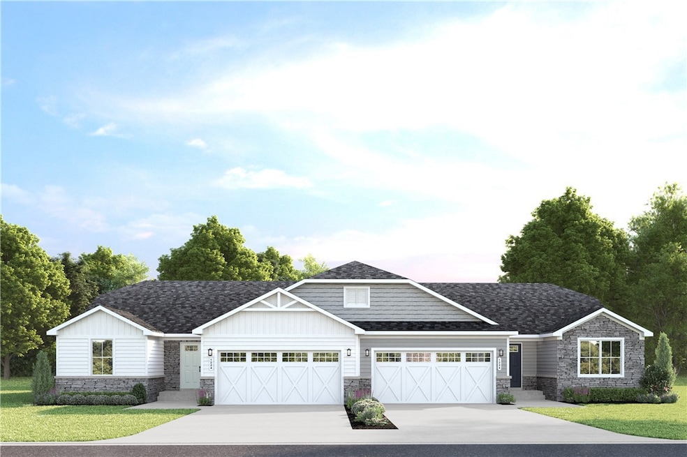 5101 Bentgrass Dr unit B, Hempfield Township, PA 15601 - photo 1