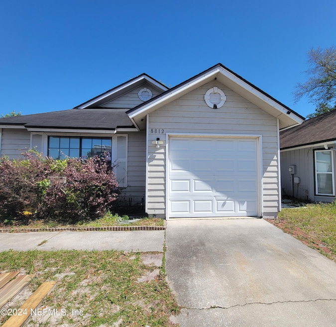 8812 Townsquare Ct, Jacksonville, FL 32216 - photo 1