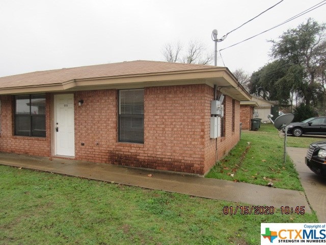 606-608 N 4th St, Other, TX 76522 - photo 1