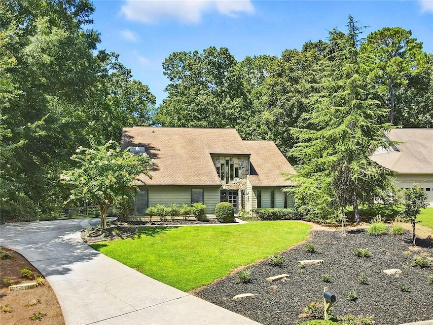 Sold $740,000 • Co-Listing Agent