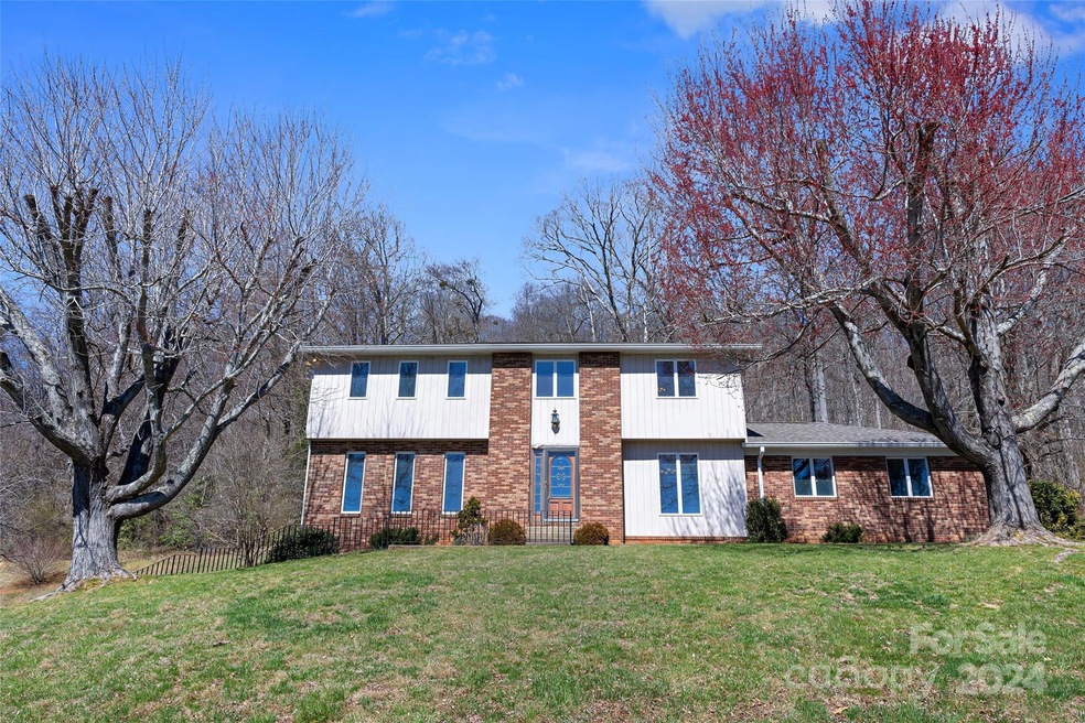 53 Braddock Way, Asheville, NC 28803 - photo 1