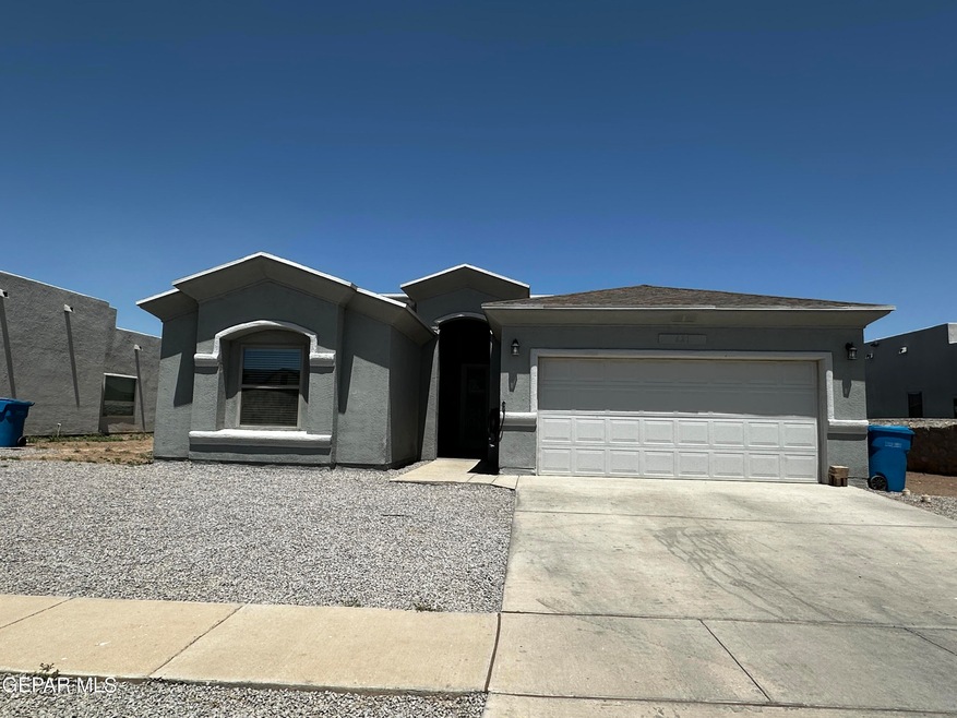 621 Guy Meyers, Socorro, TX 79927 - photo 1