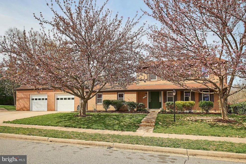 10700 Marlborough Rd, Fairfax, VA 22032 - photo 1