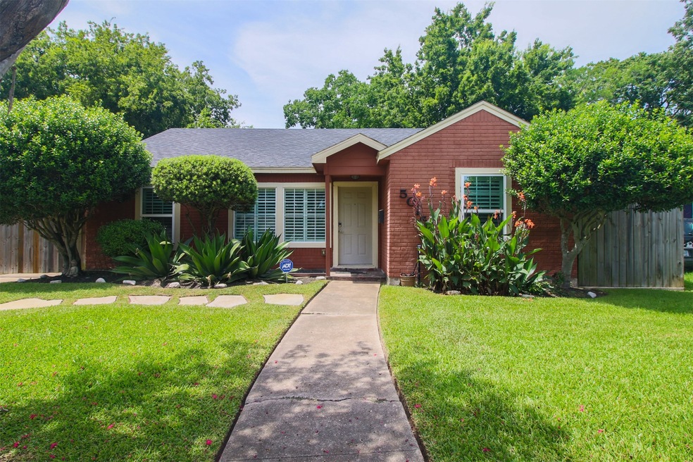 5015 Arvilla Ln, Houston, TX 77021 - photo 1