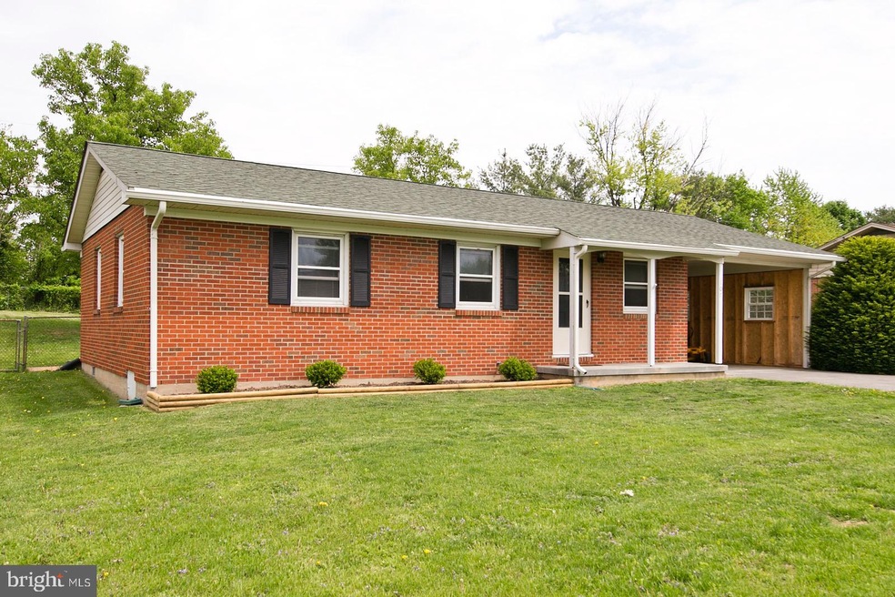 107 Meadowlark Ln, Stephens City, VA 22655 - photo 1