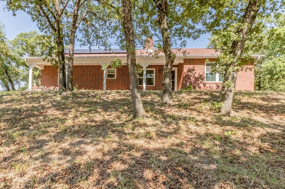 142 Julies Rd, Decatur, TX 76234 - photo 1