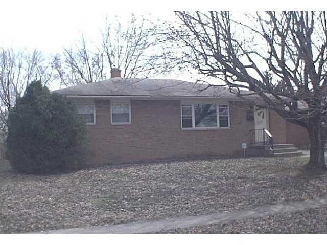 1704 Simpson Dr, Columbus, OH 43227 - photo 1