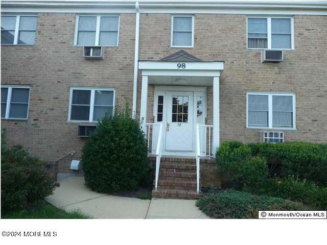 20141006132159428278000000-o