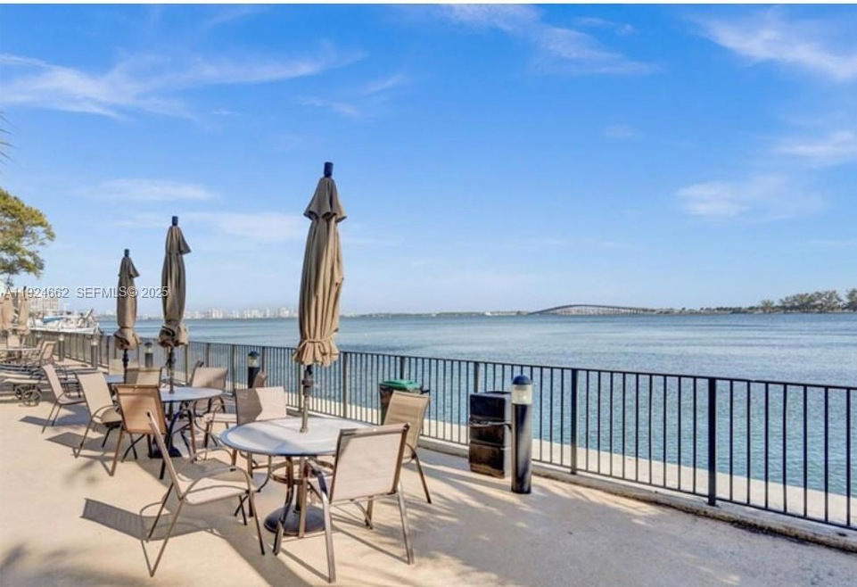 Brickell Bay Club unit 1814, Miami, FL 33129 - photo 1