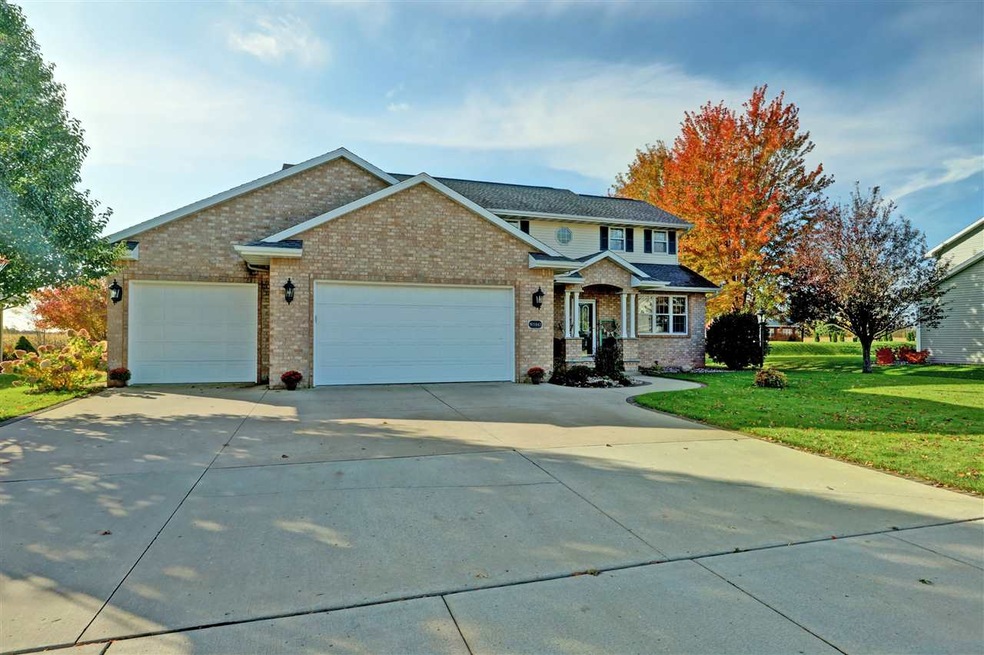 W5943 Daffodil Dr, Appleton, WI 54915 - photo 1