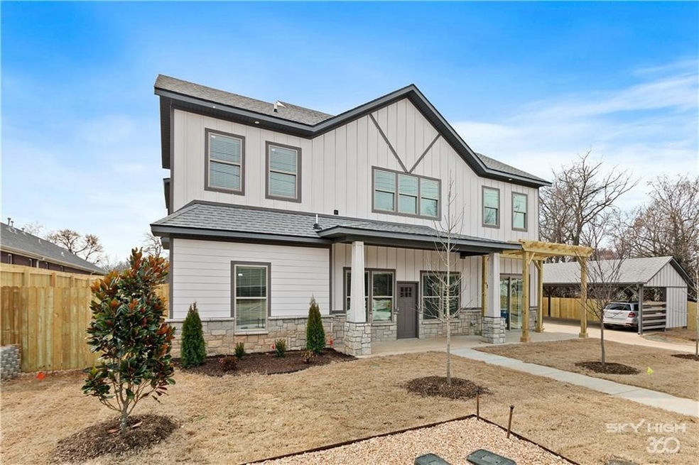 428 NW Retreat Ln, Bentonville, AR 72712 - photo 1