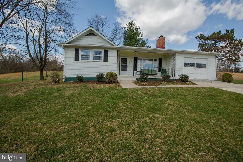 1047 New Hope Rd, Cross Junction, VA 22625 - photo 1